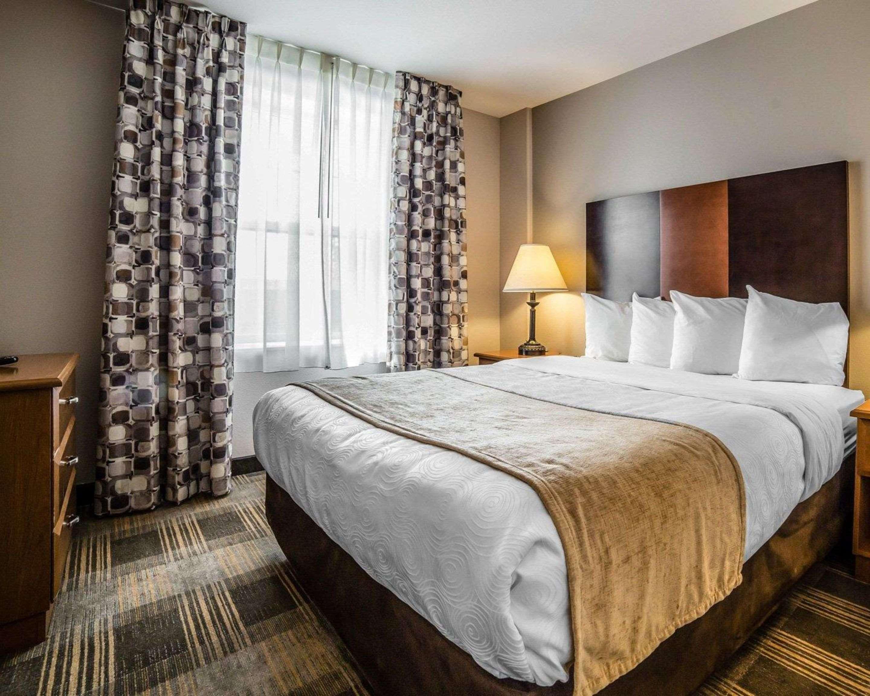 Mainstay Suites Каспер Экстерьер фото