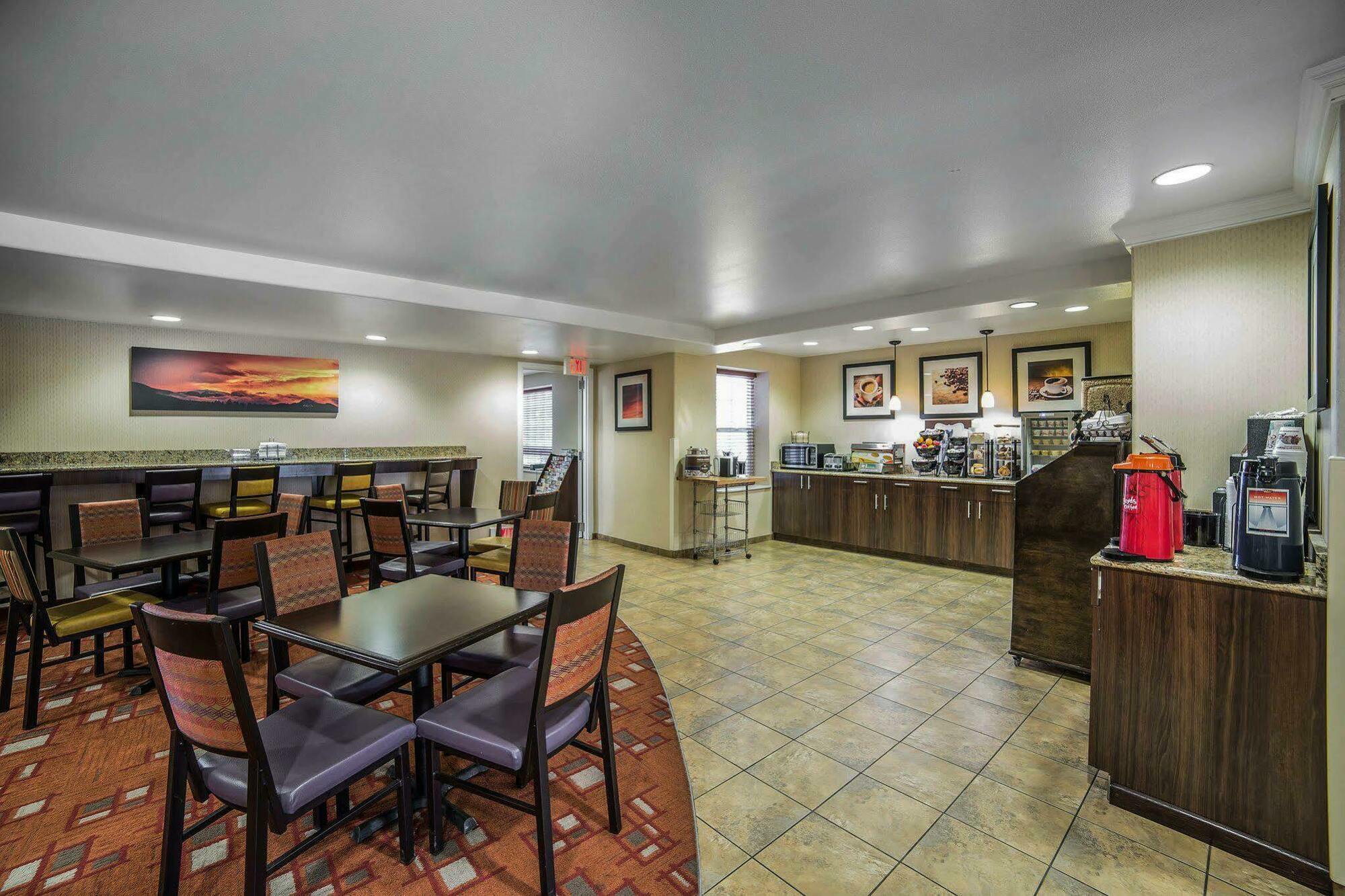 Mainstay Suites Каспер Экстерьер фото